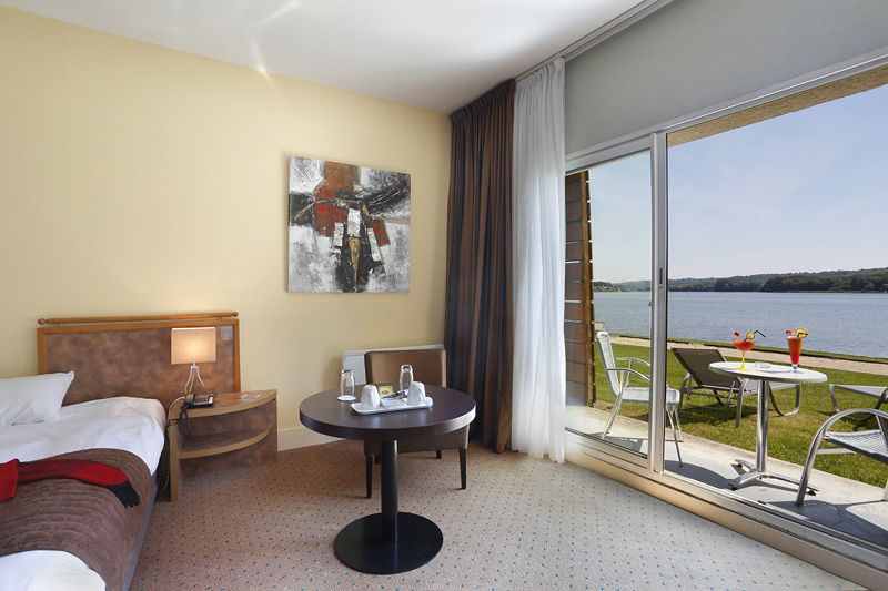 Du Golf De L'ailette, The Originals Relais Chamouille