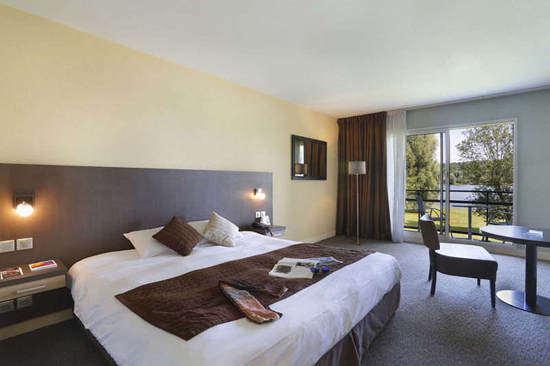 Du Golf De L'ailette, The Originals Relais Chamouille